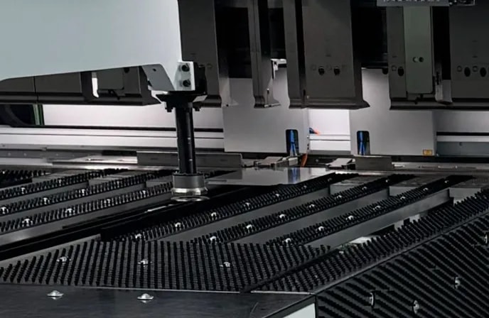 Sheet metal bending on a press brake